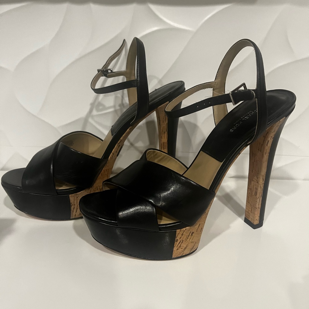 Michael Kors Collection Black Platform Heel Sz 8.5 Excellent Conditn 75%Off Msrp